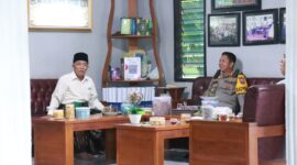 Kapolres Bojonegoro AKBP Mario Prahatinto silaturahmi ke tokoh agama