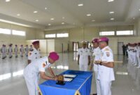 Dankodikmar Kodikalatal Brigjen TNI Marinir Samson Sitohang pimpin sertijab