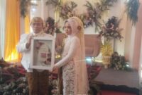 Mempelai berdua Mohammad David Firmansyah & Vivi Eka Indriani, (BJ)