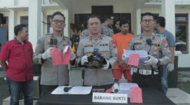 Polisi tangkap pelaku beserta barang buktinya