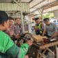 Satlantas Polres Bojonegoro saat ngopi bareng ojol