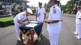 Dankodikdukum Kodikalatal Laksma TNI Dr. Taufik Arief pimpin sertijab