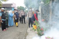 Polres Mojokerto bersama Forkopimda lakukan fogging cegah DBD