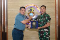 Dankodiklatal Letjen TNI Marinir Nur Alamsyah Terima Courtessy Call Kadiskesal Laksma TNI Dwi Adang Iskandar