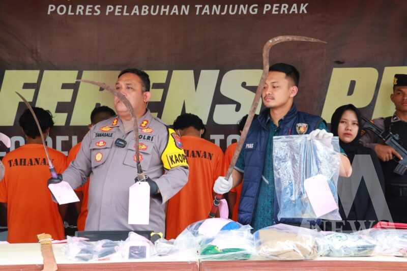 Satreskrim Polres Tanjung Perak ungkap kasus Pengeroyokan