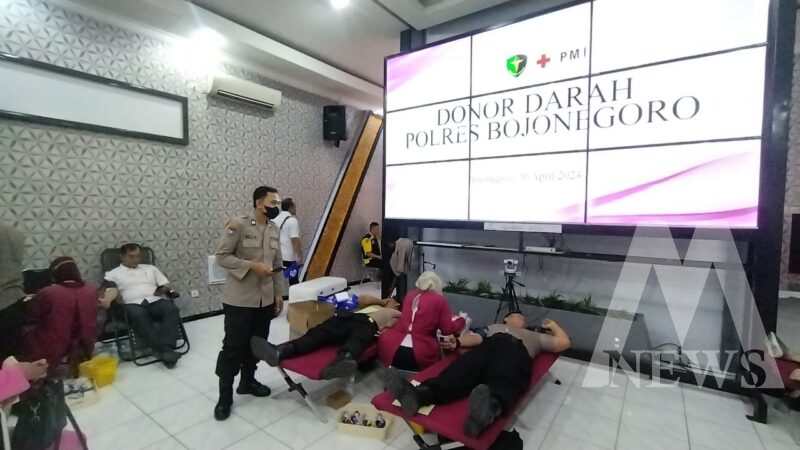 Polres Bojonegoro gelar aksi donor darah