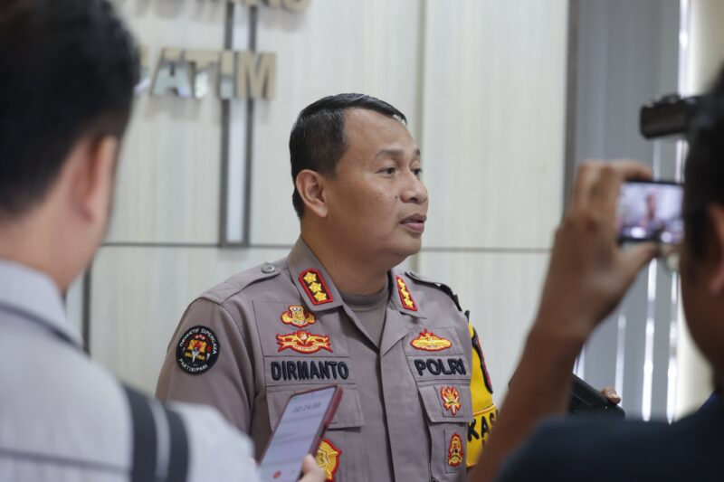 Kabid Humas Polda Jatim Kombespol Dirmanto