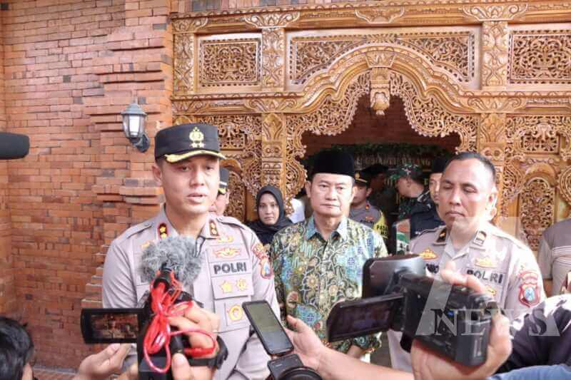 Kapolres Lamongan AKBP Bobby A. Condroputra saat peresmian Pondok Rehabilitasi Mental Putri Yayasan Berkas Bersinar Abadi