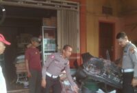 Polisi amankan mobil usai tabrak rumah warga di Tulungagung