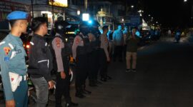 Polres Pelabuhan Tanjung Perak gelar patroli skala besar