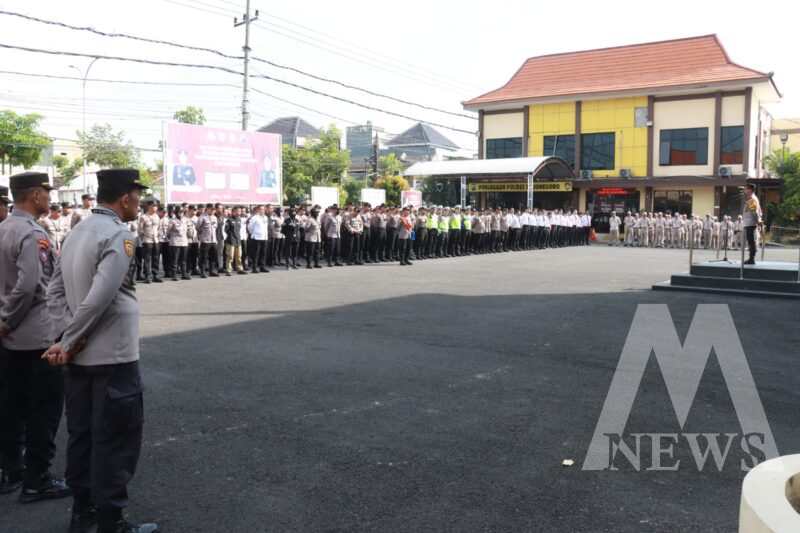 Kapolres Bojonegoro AKBP Mario Prahatinto ingatkan seluruh personil Netral di Pilkada 2024