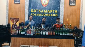 Satsamapta Polres Jombang sita miras berbagai merk