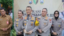 Kapolda Jatim Irjen Pol Drs. Imam Sugianto saat peresmian RS Bhayangkara