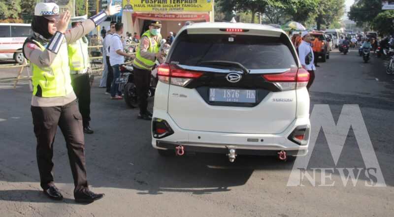 Satlantas Polres Jember tingkatkan pengawasan perbatasan jalur darat