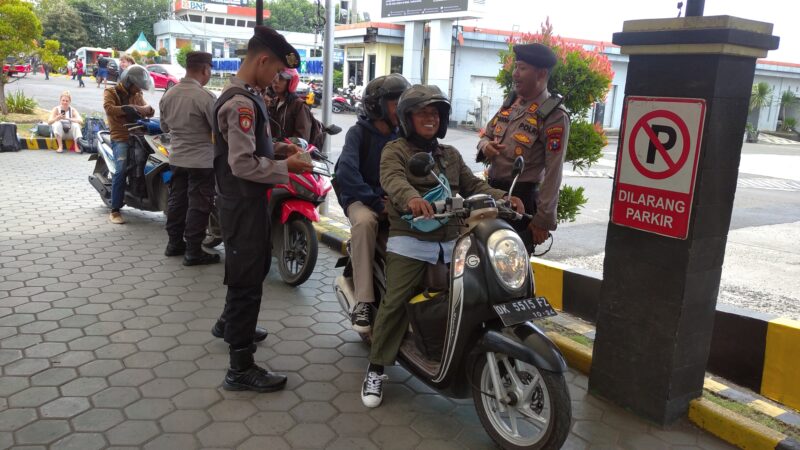 Polresta Banyuwangi tingkatkan penjagaan di pelabuhan ketapang