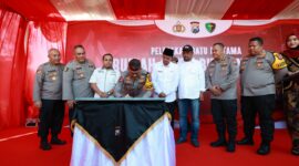 Kapolda Jatim Irjen Pol Drs. Imam Sugianto resmikan pembangunan RS Bhayangkara di Pamekasan