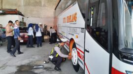 Satlantas Polres Nganjuk gelar ramcheck PO Bus
