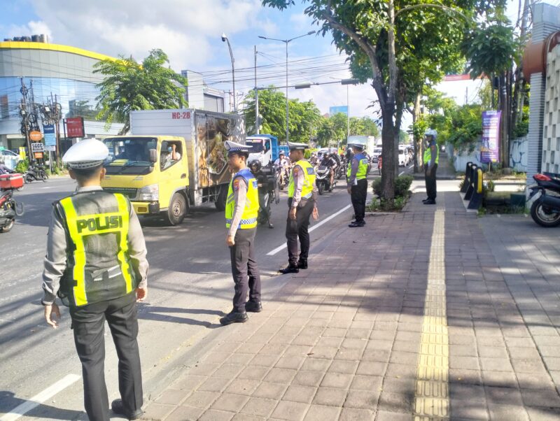 Satlantas Polres Bojonegoro ikut amankan World Water Forum ke-10 di Bali