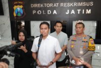 Ditreskrimsus Polda Jatim tangkap tersangka teror lewat medsos