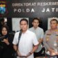 Ditreskrimsus Polda Jatim tangkap tersangka teror lewat medsos