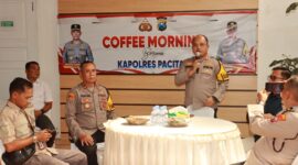 Kapolres Pacitan AKBP Agung Nugroho saat Coffee Morning