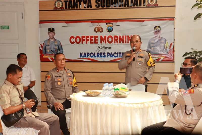 Kapolres Pacitan AKBP Agung Nugroho saat Coffee Morning