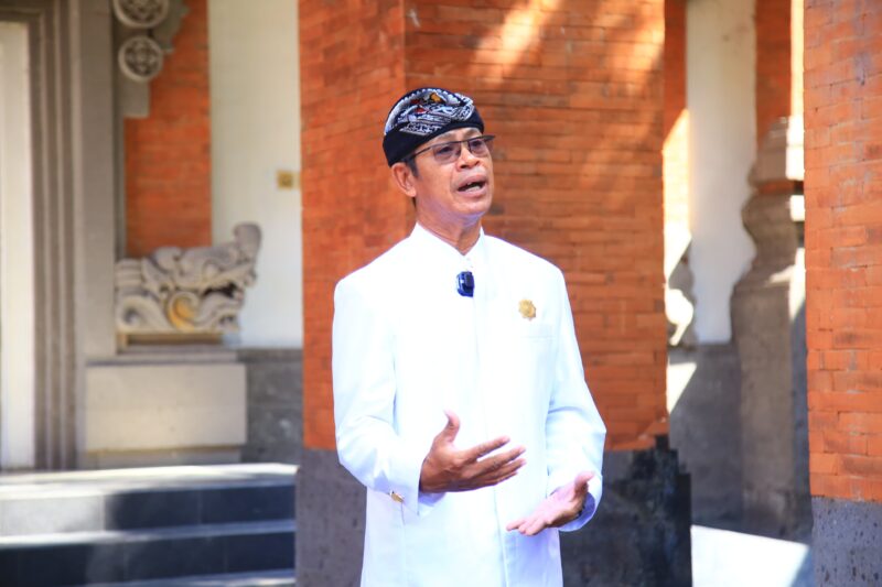 Ketua Parisadha Hindu Dharma Indonesia Bali I Nyoman Kenak