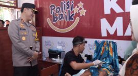 Kapolres Lamongan AKBP Bobby A. Condroputra tinjau Baksos dan Bakkes