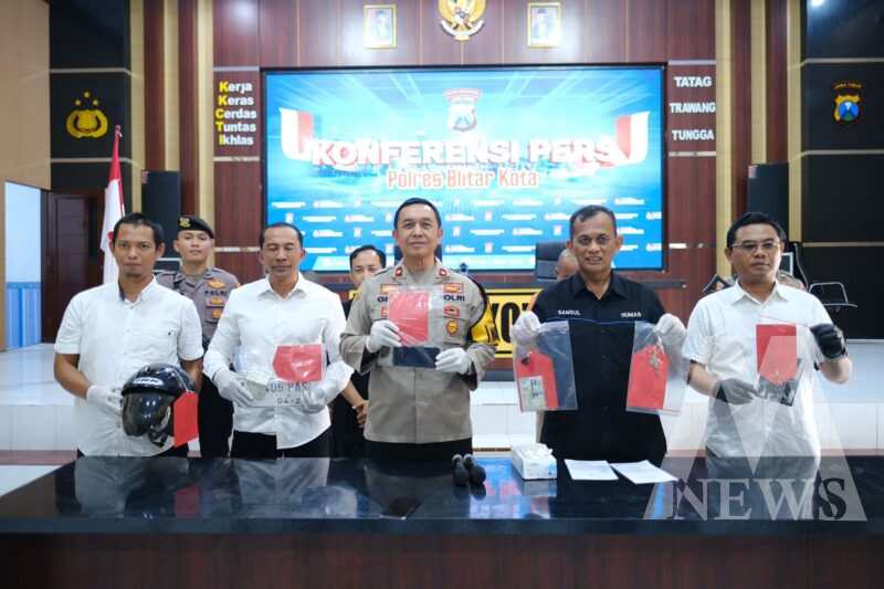 Tersangka diamankan Polisi beserta barang buktinya