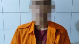 Tersangka diamankan Polisi beserta barang buktinya