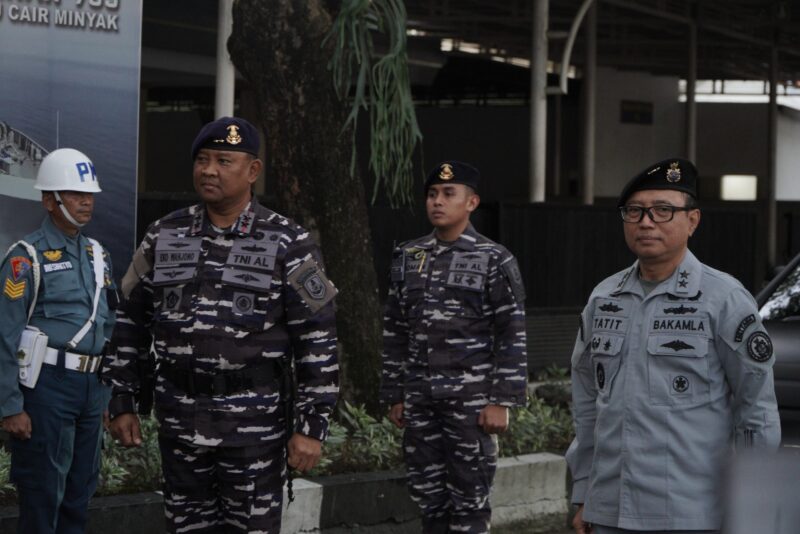 Wadan Kodiklatal Laksda TNI Eko Wahjono dampingi Sestama Bakamla RI Laksda TNI Tatit E. Witjaksono
