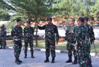 Wadan Kodiklatal Laksda TNI Eko Wahjono tinjau lattek siswa Kodikopsla