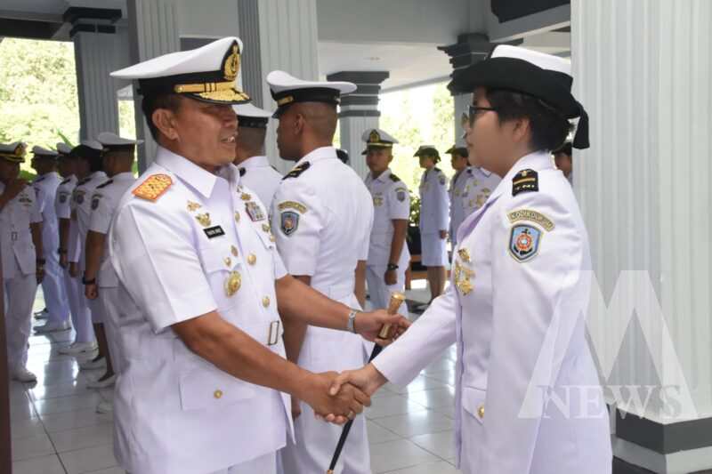 Dankodikdukum Kodiklatal, Laksma TNI Dr. Taufik Arief