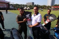 Dankodiklatal Letjen TNI Marinir Nur Alamsyah olahraga peringati HUT Bhayangkara ke-78