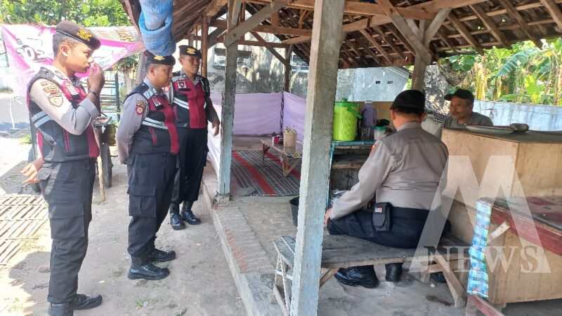 Polres Nganjuk gelar patroli keamanan di Desa Kedungombo