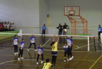 Tim Bola Voli Putri Kodiklatal tundukkan dengan skor 2-0