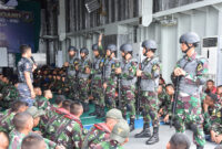 Siswa lattek WJY XXII/2024 ikuti tradisi mandi samudera