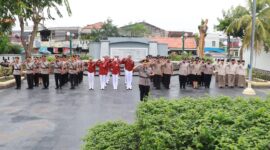 Polres Tanjung Perak ziarah TMP WR Supratman