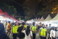 Tim Patroli Polwan Pengamanan Pesta Rakyat dan Bazar UMKM