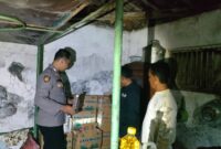 Polsek Besuki amankan ratusan botol miras