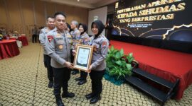 Wakapolda Jatim Brigjen Pol Akhmad Yusep Gunawan saat Rakernis