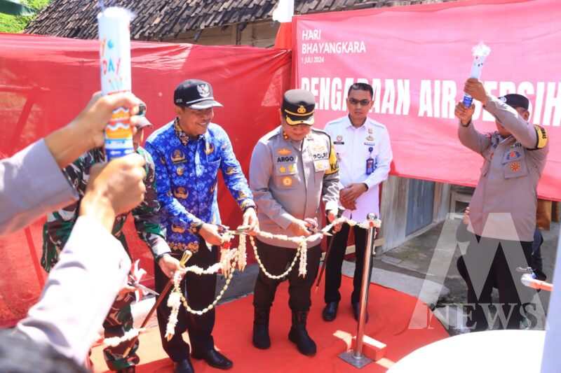 Kapolres Ngawi AKBP Argowiyono resmikan sumur bor