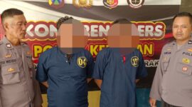 Tersangka diamankan Polisi beserta barang buktinya