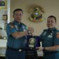 Dankodiklatal Letjen TNI Marinir Nur Alamsyah sambut Courtesy Call Kaotmilti III Surabaya Laksma TNI Dr. Ali Ridlo