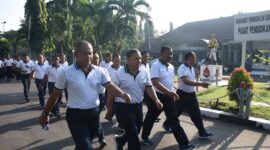 Personil Kodiklatal olahraga bersama
