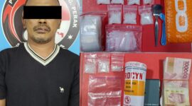 Polres Tanjung Perak amankan tersangka beserta barang buktinya