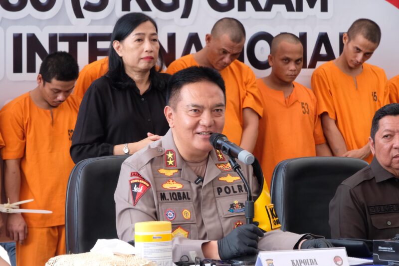 Kapolda Riau Irjen Pol Mohammad Iqbal