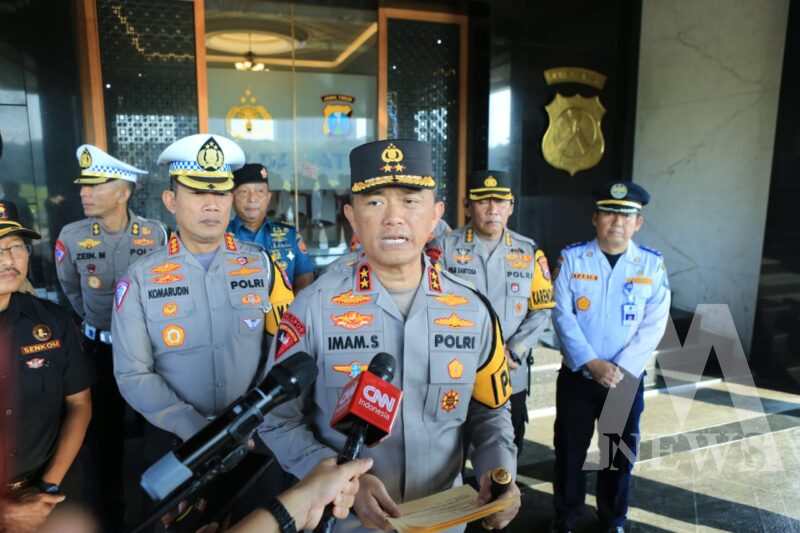 Kapolda Jatim Irjen Pol Drs. Imam Sugianto