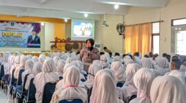 Satlantas Polres Lumajang edukasi pelajar dengan Police Goes to School