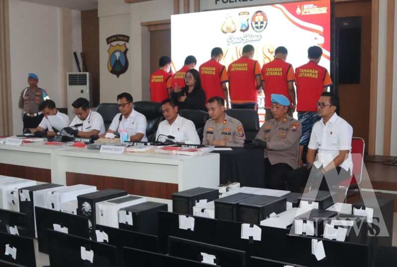 Polrestabes Surabaya ungkap judol beserta barang buktinya